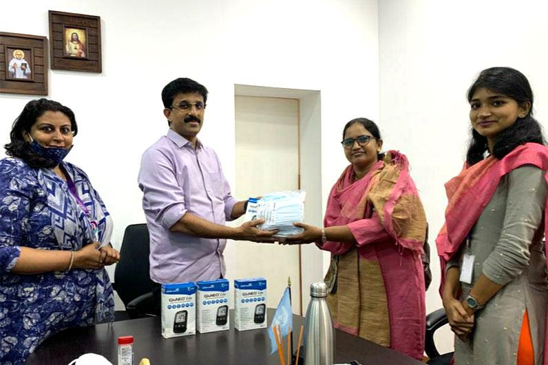 https://photos.chavaramatrimony.co.in/csr-activities/medical.jpg