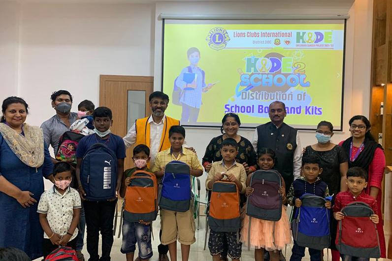 https://photos.chavaramatrimony.co.in/csr-activities/school-cover.jpg